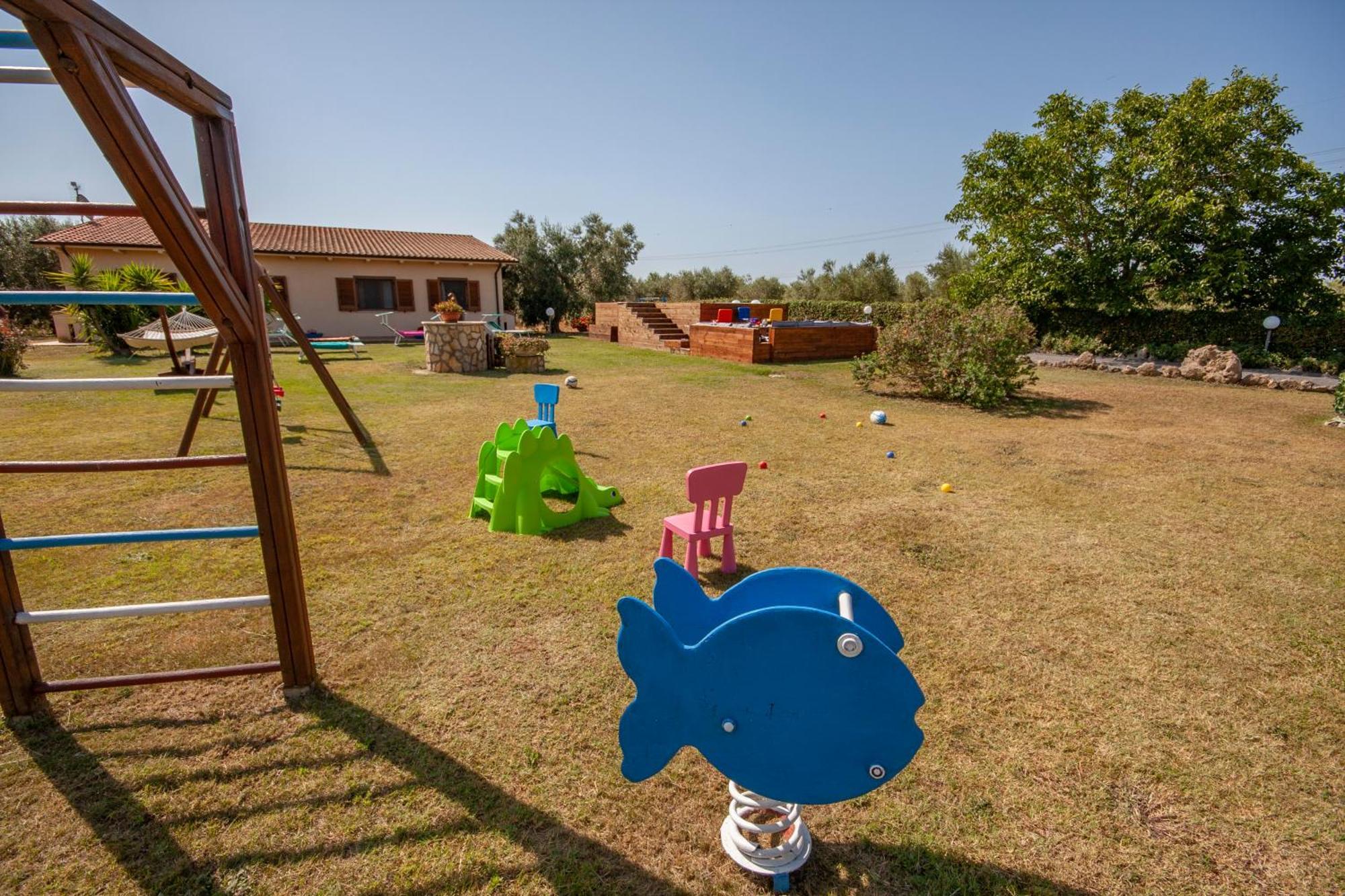 Agriturismo L'Istrice di Giò Montalto di Castro Esterno foto