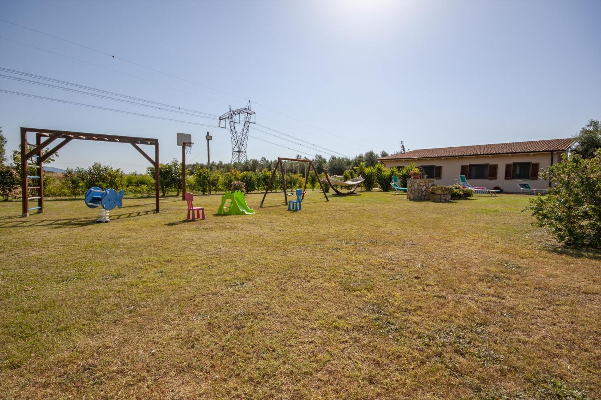 Agriturismo L'Istrice di Giò Montalto di Castro Esterno foto